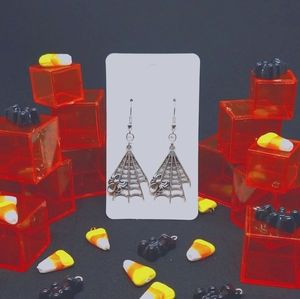 Spider web earrings 🕸️🕷️
